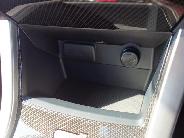 ＷＲＸ ＳＴＩ Ｔｙｐｅ　Ｓ　ナビ　Ｒカメラ　ＥＴＣ　ドライブレコーダー　ナビゲーション　Ｒカメラ　ＥＴＣ　ドライブレコーダー　ＬＥＤアクセサリーライナー　サイドカメラ　ドアバイザー　フロント＆リヤフォグランプ　大型リヤウイング　ＳＩドライブ　リヤビークルディテクション（18枚目）