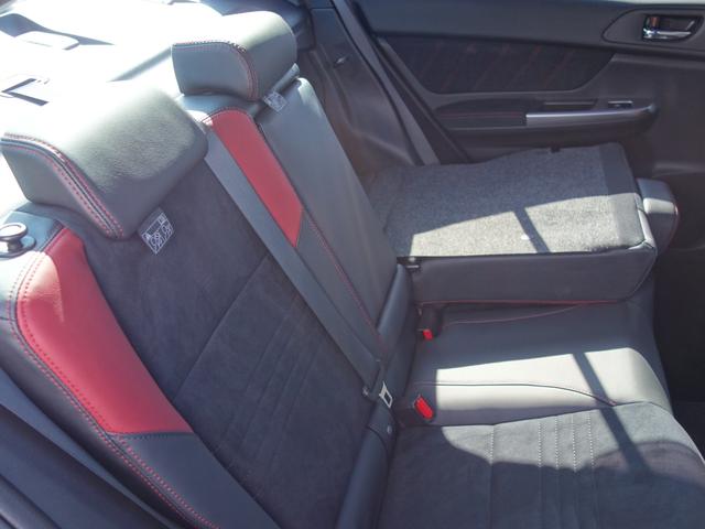 ＷＲＸ ＳＴＩ Ｔｙｐｅ　Ｓ　ナビ　Ｒカメラ　ＥＴＣ　ドライブレコーダー　ナビゲーション　Ｒカメラ　ＥＴＣ　ドライブレコーダー　ＬＥＤアクセサリーライナー　サイドカメラ　ドアバイザー　フロント＆リヤフォグランプ　大型リヤウイング　ＳＩドライブ　リヤビークルディテクション（44枚目）