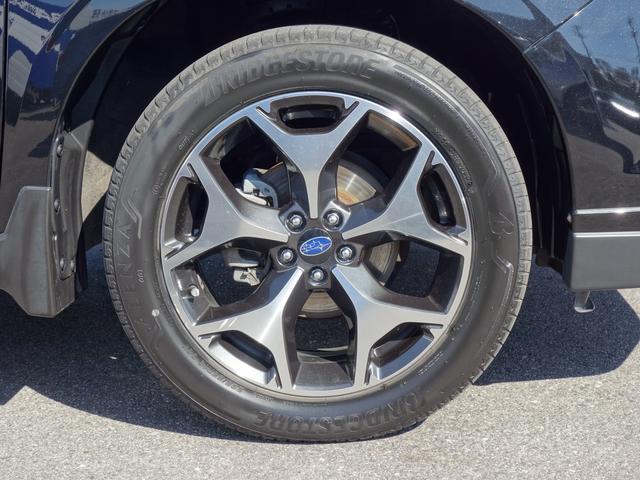 フォレスター S-Limited EyeSight搭載車 ナビ Rカメラ ナビゲーション Rカメラ ETC ドライブレコーダー LEDアクセサリーライナー STIフレキシブルタワーバー ドアバイザー パワーリヤゲート STIリヤアンダースポイラー アイサイトVer.3(12枚目)