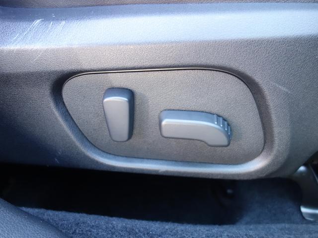 フォレスター S-Limited EyeSight搭載車 ナビ Rカメラ ナビゲーション Rカメラ ETC ドライブレコーダー LEDアクセサリーライナー STIフレキシブルタワーバー ドアバイザー パワーリヤゲート STIリヤアンダースポイラー アイサイトVer.3(45枚目)