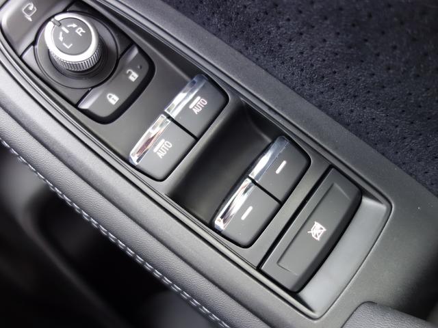 フォレスター SPORT EyeSight搭載車 ナビ Rカメラ ETC ナビゲーション Rカメラ ETC ドライブレコーダー LEDアクセサリーライナー ドアバイザー カーゴステップパネル(樹脂製) フロント&サイドカメラ 障害物センサー アイサイトVer.3(54枚目)