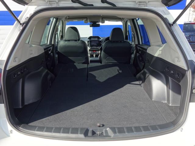 フォレスター SPORT EyeSight搭載車 ナビ Rカメラ ETC ナビゲーション Rカメラ ETC 純正リモコンエンジンスターター 障害物センサー フロント&リヤフォグランプ フロント&サイドカメラ スマートリヤビューモニター アイサイトVer.3(64枚目)