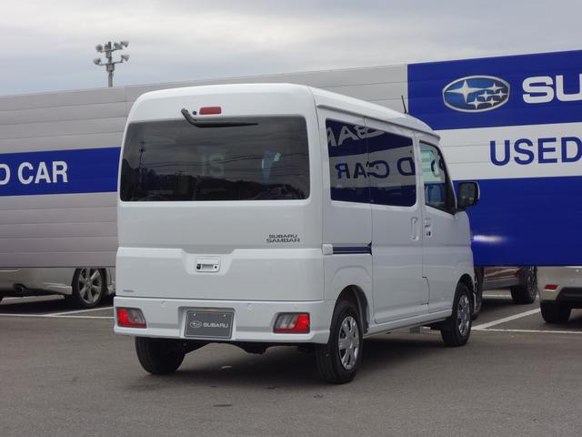 サンバーバン ＶＣ　純正オーディオ　両側電動スライドドア　元弊社デモカー　純正オーディオ　両側パワースライドドア　パートタイム４ＷＤ　障害物センサー　フロントフォグランプ　アイドリングストップ　オートライト　フルフラットカーゴルーム　スマートアシスト　元弊社デモカー（7枚目）