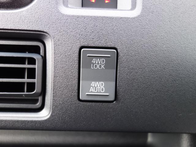 サンバーバン ＶＣ　純正オーディオ　両側電動スライドドア　元弊社デモカー　純正オーディオ　両側パワースライドドア　パートタイム４ＷＤ　障害物センサー　フロントフォグランプ　アイドリングストップ　オートライト　フルフラットカーゴルーム　スマートアシスト　元弊社デモカー（18枚目）