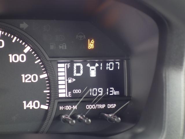 サンバーバン ＶＣ　純正オーディオ　両側電動スライドドア　元弊社デモカー　純正オーディオ　両側パワースライドドア　パートタイム４ＷＤ　障害物センサー　フロントフォグランプ　アイドリングストップ　オートライト　フルフラットカーゴルーム　スマートアシスト　元弊社デモカー（20枚目）