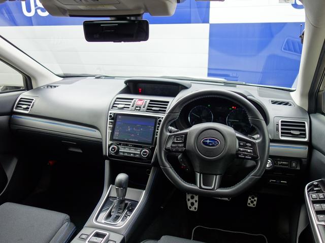 レヴォーグ １．６ＧＴ－Ｓ　ＥｙｅＳｉｇｈｔ　ナビ　Ｒカメラ　ＥＴＣ　ナビゲーション　Ｒカメラ　ＥＴＣ　ＬＥＤアクセサリーライナー　フロント＆リヤフォグランプ　フロント＆サイドカメラ　ドアバイザー　ＳＴＩドアハンドルプロテクター　シートヒーター　アイサイトＶｅｒ．３（11枚目）