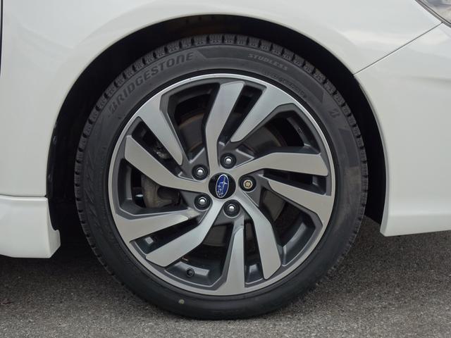 レヴォーグ １．６ＧＴ－Ｓ　ＥｙｅＳｉｇｈｔ　ナビ　Ｒカメラ　ＥＴＣ　ナビゲーション　Ｒカメラ　ＥＴＣ　ＬＥＤアクセサリーライナー　フロント＆リヤフォグランプ　フロント＆サイドカメラ　ドアバイザー　ＳＴＩドアハンドルプロテクター　シートヒーター　アイサイトＶｅｒ．３（12枚目）