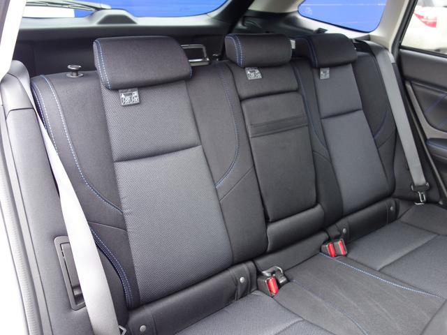 レヴォーグ １．６ＧＴ－Ｓ　ＥｙｅＳｉｇｈｔ　ナビ　Ｒカメラ　ＥＴＣ　ナビゲーション　Ｒカメラ　ＥＴＣ　ＬＥＤアクセサリーライナー　フロント＆リヤフォグランプ　フロント＆サイドカメラ　ドアバイザー　ＳＴＩドアハンドルプロテクター　シートヒーター　アイサイトＶｅｒ．３（14枚目）