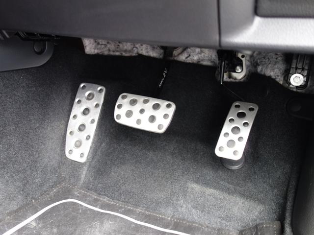 レヴォーグ １．６ＧＴ－Ｓ　ＥｙｅＳｉｇｈｔ　ナビ　Ｒカメラ　ＥＴＣ　ナビゲーション　Ｒカメラ　ＥＴＣ　ＬＥＤアクセサリーライナー　フロント＆リヤフォグランプ　フロント＆サイドカメラ　ドアバイザー　ＳＴＩドアハンドルプロテクター　シートヒーター　アイサイトＶｅｒ．３（44枚目）