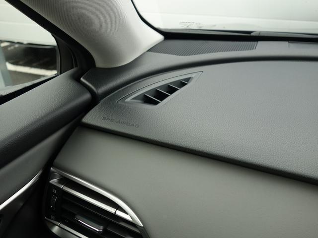 ����ȃG�A�o�b�O�̓_�b�V���{�[�h�ɓ����A����҂�����������܂�