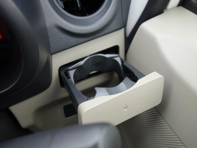 ステラ Ｌ　スマートアシスト　ナビ　ドアバイザー　アイボリー内装　ナビゲーション　ドアバイザー　アイボリー内装　シートリフター　横滑り防止装置　アイドリングストップ　ヘッドライトレベライザー　アームレスト　ショッピングフック　スマートアシスト（22枚目）