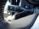 下り坂などで、ステアリングから手を離さずにギヤチェンジ、エンジンブレーキが可能！パドルシフト付き！