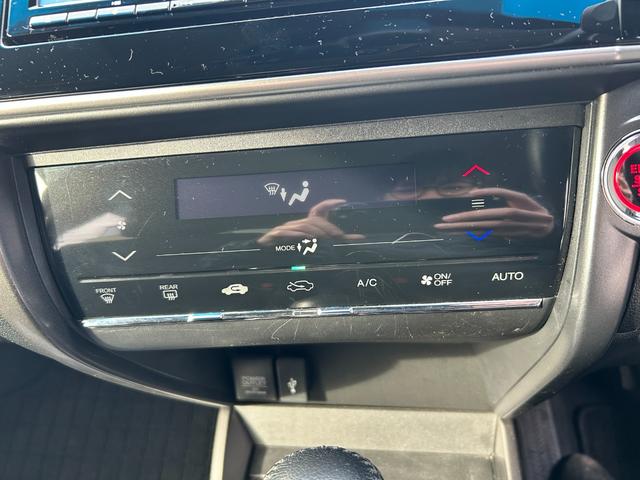 ＬＸ　Ｃａｒｐｌａｙ　ドラレコ　ＥＴＣ　メモリーシート　衝突軽減ブレーキ　アクティブクルコン　ＬＥＤヘッドライト　レーンキープアシスト　クリアランスソナー　Ｂカメラ　スマートキー(38枚目)