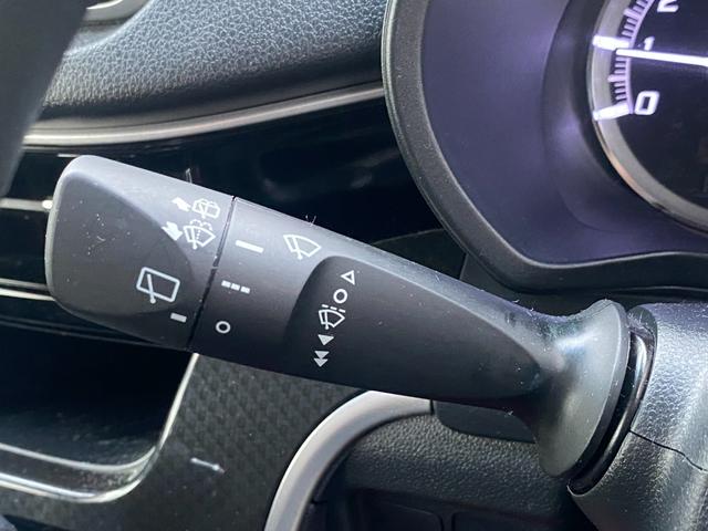 ムーヴ カスタム　Ｘリミテッド　ＳＡＩＩＩ　衝突軽減ブレーキ　社外フルセグナビ　ＬＥＤヘッドライト　Ｂｌｕｅｔｏｏｔｈ　バックカメラ　オートライト　レーンキープアシスト　オートマチックハイビーム　夏冬タイヤ付き（41枚目）