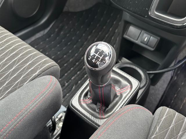 アルトワークス ベースグレード　４ＷＤ　禁煙車　５ＭＴ　フルセグナビ　ＬＥＤライト　オートライト　Ｂｌｕｅｔｏｏｔｈ　フロントフォグ　プッシュスタート　ドアバイザー　スマートキー　ＥＴＣ　夏冬タイヤ付き（56枚目）