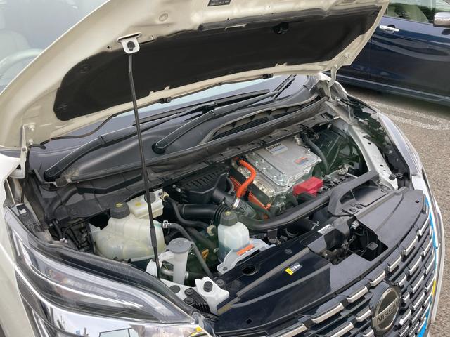 セレナ ｅ－パワー　ハイウェイスターＶ　１オーナー　プロパイロット　純正フルセグナビ　全方位カメラ　デジタルミラー　ＬＥＤライト　両側電動スライドドア　衝突軽減ブレーキ　ＡＣＣ　オートホールド　純正ドラレコ　ＥＴＣ　純正ＡＷ（60枚目）