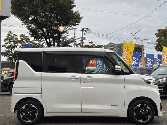 ルークス ハイウェイスター　Ｘ　４ＷＤ　１オーナー　純正フルセグナビ　左側電動スライドドア　全方位カメラ　ＬＥＤライト　シートヒーター　フォグランプ　オートライト　後席エアコン　アイドリングストップ　前後ドラレコ　純正ＡＷ（45枚目）