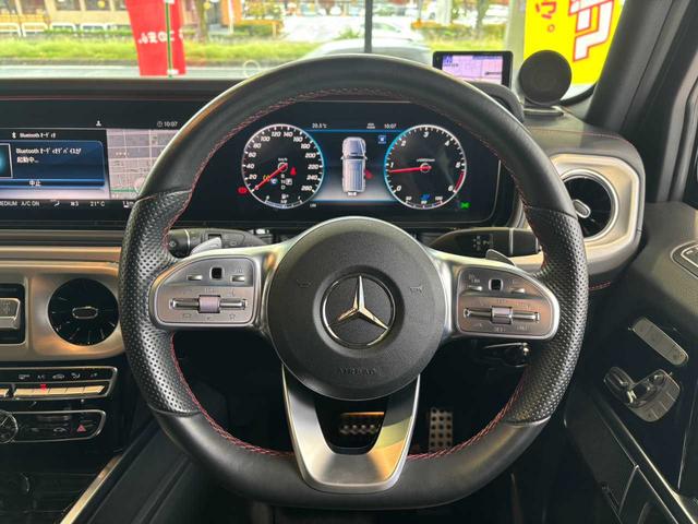 Ｇクラス Ｇ３５０ｄ　ＡＭＧライン　４ＷＤ　ラグジュアリーＰＫＧ　サンルーフ　アダプティブダンピング　黒レザー　純正ナビ　全方位カメラ　ＡＣＣ　レーンキープ　衝突軽減Ｂ　Ｂカメラ　パドルシフト　社外カスタム　社外２４ＡＷ　ＥＴＣ（13枚目）