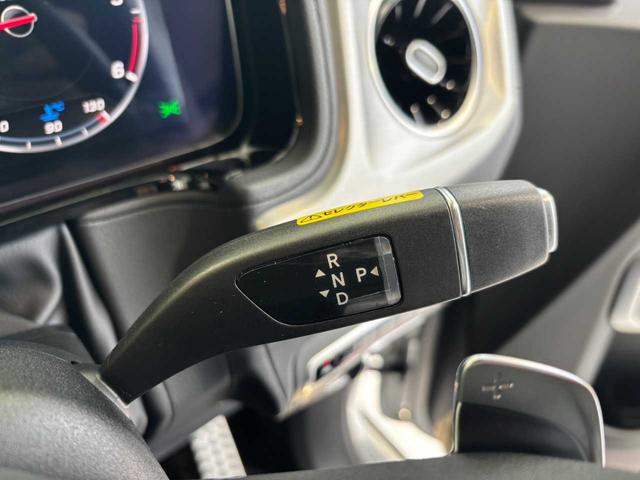 Ｇクラス Ｇ３５０ｄ　ＡＭＧライン　４ＷＤ　ラグジュアリーＰＫＧ　サンルーフ　アダプティブダンピング　黒レザー　純正ナビ　全方位カメラ　ＡＣＣ　レーンキープ　衝突軽減Ｂ　Ｂカメラ　パドルシフト　社外カスタム　社外２４ＡＷ　ＥＴＣ（16枚目）