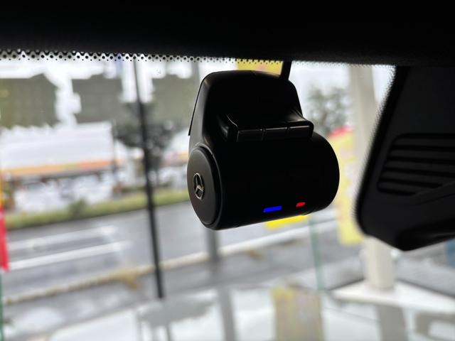 Ｇクラス Ｇ３５０ｄ　ＡＭＧライン　４ＷＤ　ラグジュアリーＰＫＧ　サンルーフ　アダプティブダンピング　黒レザー　純正ナビ　全方位カメラ　ＡＣＣ　レーンキープ　衝突軽減Ｂ　Ｂカメラ　パドルシフト　社外カスタム　社外２４ＡＷ　ＥＴＣ（67枚目）