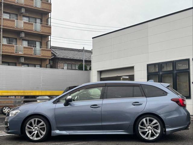 レヴォーグ ２．０ＧＴアイサイト　１オーナー　４ＷＤ　パドルシフト　フルセグナビ　バックカメラ　ＡＣＣ　ＬＥＤライト　Ｆフォグランプ　オートライト　レーンキープ　衝突軽減Ｂ　Ｂｌｕｅｔｏｏｔｈ　ＣＤ　ＥＴＣ　純正１８インチＡＷ（8枚目）