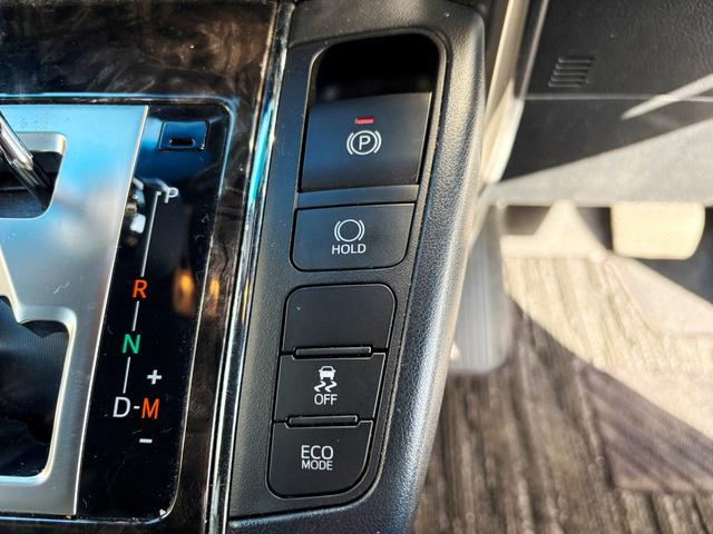 TOYOTA ALPHARD 2.5S TYPE GOLD III