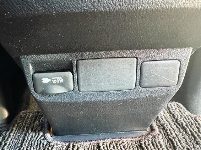 TOYOTA ALPHARD 2.5S TYPE GOLD III