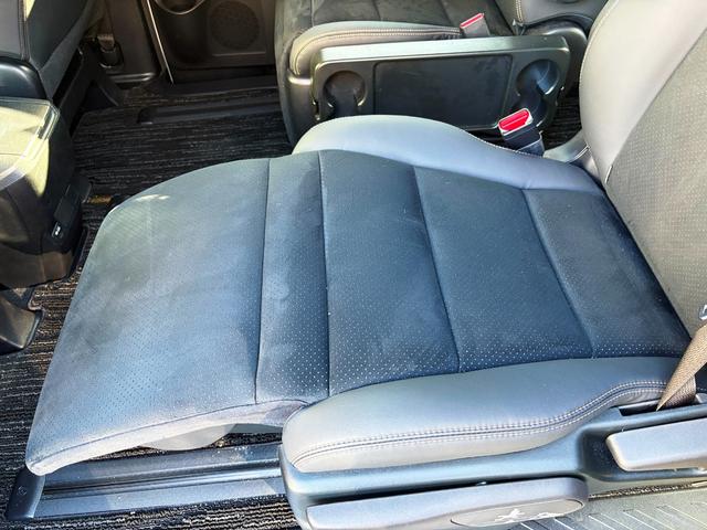 TOYOTA ALPHARD 2.5S TYPE GOLD III