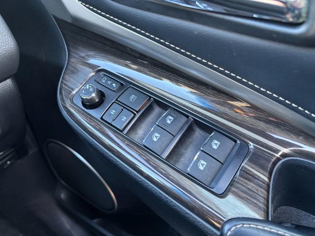 指定工場完備！オイル交換からお車の車検など幅広くご対応可能です！メンテナンスなどに関してもご相談下さい！