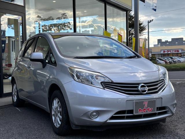 ノート Ｘ　ＤＩＧ－Ｓ　１オーナー　禁煙　フルセグナビ　Ｂカメラ　アイドリングストップ　ＡＵＸ端子　スマートキー　プッシュスタート　電動格納ミラー　パワーウィンドウ　マニュアルエアコン（44枚目）