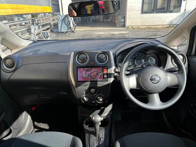 ノート Ｘ　ＤＩＧ－Ｓ　１オーナー　禁煙　フルセグナビ　Ｂカメラ　アイドリングストップ　ＡＵＸ端子　スマートキー　プッシュスタート　電動格納ミラー　パワーウィンドウ　マニュアルエアコン（53枚目）