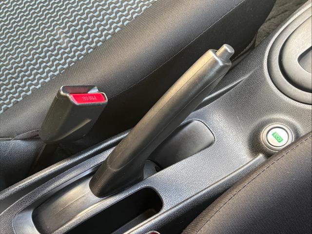 ノート Ｘ　ＤＩＧ－Ｓ　１オーナー　禁煙　フルセグナビ　Ｂカメラ　アイドリングストップ　ＡＵＸ端子　スマートキー　プッシュスタート　電動格納ミラー　パワーウィンドウ　マニュアルエアコン（58枚目）