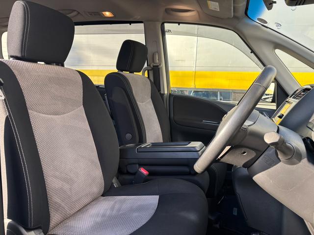 セレナ ライダー ブラックライン S-ハイブリッド 1オーナー 両側電スラ フルセグナビ バックカメラ LEDヘッドライト アイドリングストップ オートクルーズ フォグランプ オートライト レーンキープ サイドバイザー 純正16インチAW(10枚目)