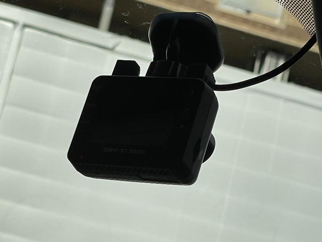 フォレスター 2.0i-L アイサイト 1オーナー 4WD パドルシフト シートヒーター Bカメラ フルセグテレビ LEDライト Fランプ ACC 衝突軽減B レーンキープ アイドリングストップ ドラレコ ETC 純正17インチAW(26枚目)