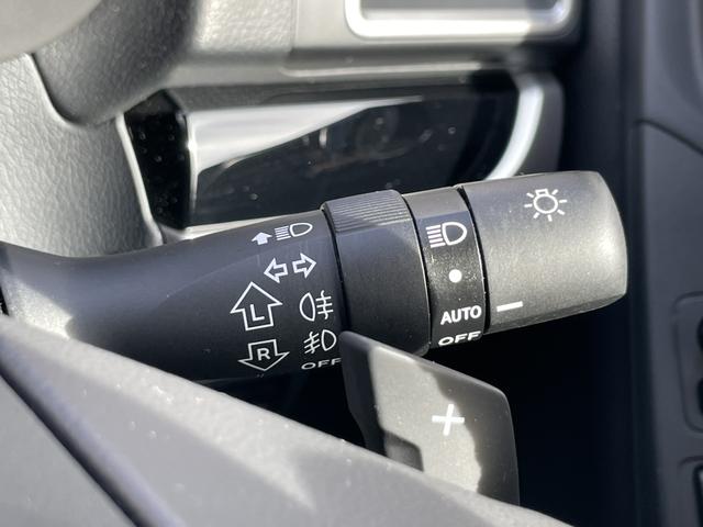 フォレスター 2.0i-L アイサイト 1オーナー 4WD パドルシフト シートヒーター Bカメラ フルセグテレビ LEDライト Fランプ ACC 衝突軽減B レーンキープ アイドリングストップ ドラレコ ETC 純正17インチAW(68枚目)