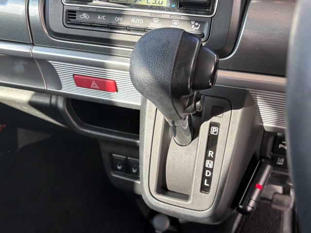 スペーシアギア 　フルセグナビ　両側電動スライドオア　シートヒーター　バックカメラ　ＬＥＤライト　ルーフレール　クリアランスソナー　フォグランプ　ｉストップ　衝突軽減Ｂ　レーンキープ　ＥＴＣ　純正１４インチＡＷ（16枚目）