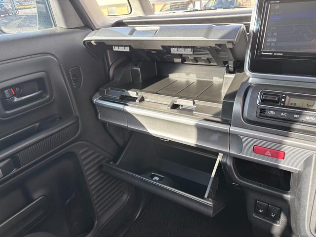 スペーシアギア 　フルセグナビ　両側電動スライドオア　シートヒーター　バックカメラ　ＬＥＤライト　ルーフレール　クリアランスソナー　フォグランプ　ｉストップ　衝突軽減Ｂ　レーンキープ　ＥＴＣ　純正１４インチＡＷ（27枚目）