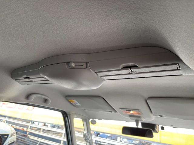 スペーシアギア 　フルセグナビ　両側電動スライドオア　シートヒーター　バックカメラ　ＬＥＤライト　ルーフレール　クリアランスソナー　フォグランプ　ｉストップ　衝突軽減Ｂ　レーンキープ　ＥＴＣ　純正１４インチＡＷ（31枚目）