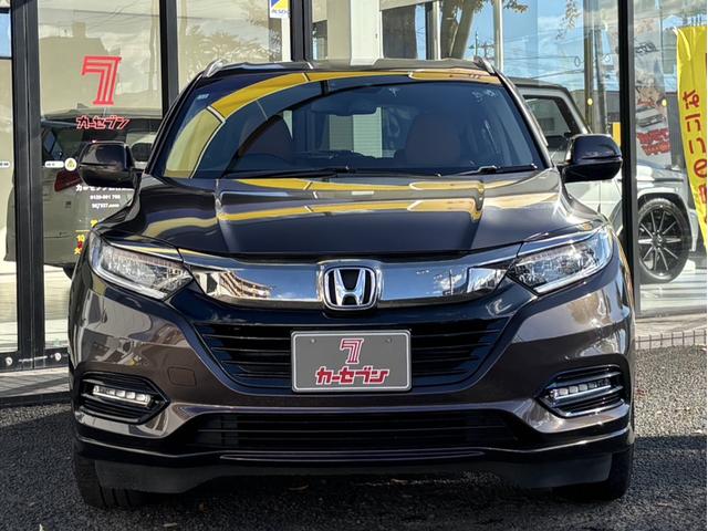 ヴェゼル ハイブリッドＺ・ホンダセンシング　１オーナー　ハーフレザー　フルセグナビ　シートヒーター　Ｂカメラ　ＬＥＤ　ＡＣＣ　オートライト　フォグランプ　ｉストップ　衝突軽減Ｂ　レーンキープ　ＤＶＤ　ドラレコ　ＥＴＣ　純正１７インチＡＷ（2枚目）