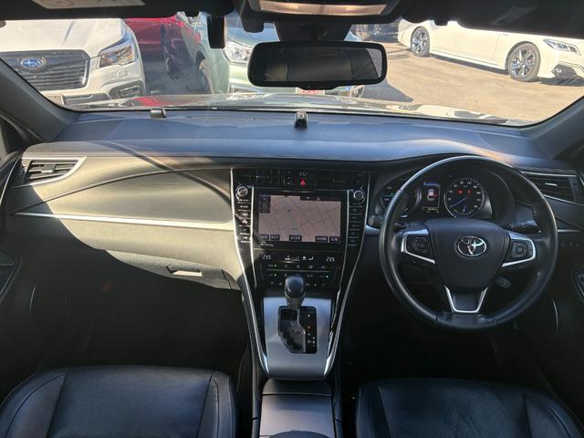 ハリアーハイブリッド プログレス　フルモデリスタ　純正ナビ　黒レザー　全方位モニター　電動リアゲート　ＬＥＤライト　フォグランプ　Ｂカメラ　シートヒーター＆エアコン　前後ソナー　オートクルーズ　３６０°ドラレコ　ＥＴＣ２．０　純正ＡＷ（53枚目）