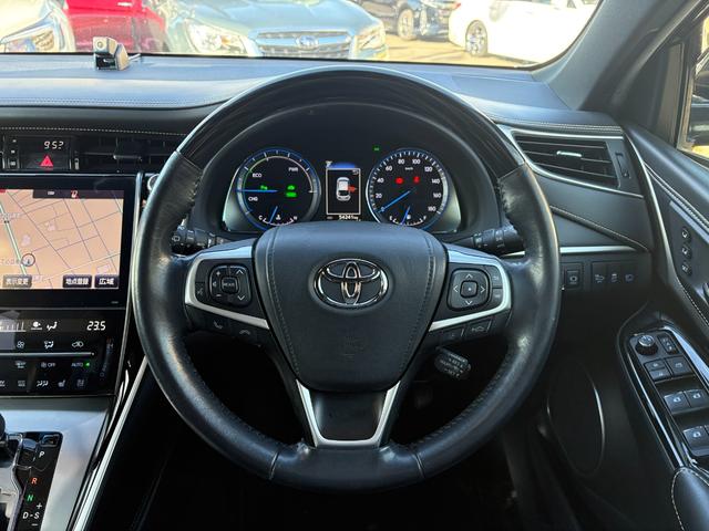 ハリアーハイブリッド プログレス　フルモデリスタ　純正ナビ　黒レザー　全方位モニター　電動リアゲート　ＬＥＤライト　フォグランプ　Ｂカメラ　シートヒーター＆エアコン　前後ソナー　オートクルーズ　３６０°ドラレコ　ＥＴＣ２．０　純正ＡＷ（54枚目）