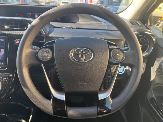 アクア Sスタイルブラック 1オーナー 純正9インチナビ シートヒーター Bカメラ フォグランプ 全方位ソナー オートマチックハイビーム 衝突軽減B レーンキープ Bluetooth USB ETC 純正15インチAW(13枚目)