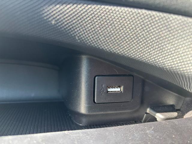 アクア Sスタイルブラック 1オーナー 純正9インチナビ シートヒーター Bカメラ フォグランプ 全方位ソナー オートマチックハイビーム 衝突軽減B レーンキープ Bluetooth USB ETC 純正15インチAW(28枚目)