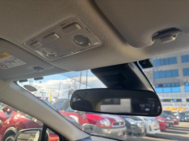 アクア Sスタイルブラック 1オーナー 純正9インチナビ シートヒーター Bカメラ フォグランプ 全方位ソナー オートマチックハイビーム 衝突軽減B レーンキープ Bluetooth USB ETC 純正15インチAW(68枚目)