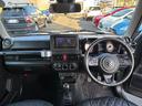 ＪＣ　１オーナー　４ＷＤ　５ＭＴ　シートヒーター　ＬＥＤライト　オートライト　ヘッドライトウォッシャー　フォグランプ　衝突軽減Ｂ　レーンキープ　Ｂｌｕｅｔｏｏｔｈ　ＵＳＢ端子　ＥＴＣ　ＡＴタイヤ（12枚目）