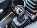 ＪＣ　１オーナー　４ＷＤ　５ＭＴ　シートヒーター　ＬＥＤライト　オートライト　ヘッドライトウォッシャー　フォグランプ　衝突軽減Ｂ　レーンキープ　Ｂｌｕｅｔｏｏｔｈ　ＵＳＢ端子　ＥＴＣ　ＡＴタイヤ（17枚目）