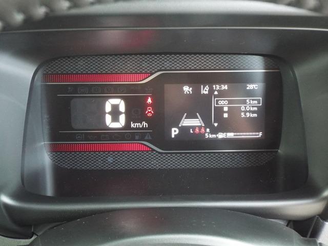 スペーシアカスタム ハイブリッドＸＳターボ４ＷＤ　９型全方位モニター付きナビＴＶ　スズキコネクト　両側パワースライドドア　ヘッドアップディスプレイ　クルーズコントロール　横滑り防止付き　デュアルセンサーブレーキシステム２　シートヒーター　ＬＥＤヘッドライトフォグ　ハーフレザーシート（31枚目）