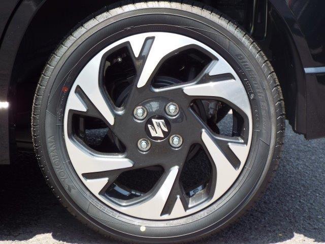 スペーシアカスタム ハイブリッドＸＳターボ４ＷＤ　９型全方位モニター付きナビＴＶ　スズキコネクト　両側パワースライドドア　ヘッドアップディスプレイ　クルーズコントロール　横滑り防止付き　デュアルセンサーブレーキシステム２　シートヒーター　ＬＥＤヘッドライトフォグ　ハーフレザーシート（32枚目）