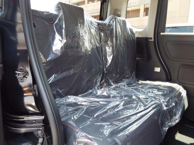 スペーシアカスタム ハイブリッドＸＳターボ４ＷＤ　９型全方位モニター付きナビＴＶ　スズキコネクト　両側パワースライドドア　ヘッドアップディスプレイ　クルーズコントロール　横滑り防止付き　デュアルセンサーブレーキシステム２　シートヒーター　ＬＥＤヘッドライトフォグ　ハーフレザーシート（41枚目）