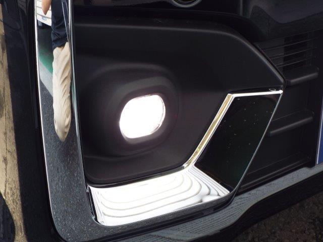 スペーシアカスタム ハイブリッドＸＳターボ　９型全方位モニター付きナビＴＶ　スズキコネクト対応　両側パワースライドドア　アイドリングストップ　デュアルカメラブレーキサポート２　オートハイビーム　シートヒーター　ＬＥＤヘッドライト　クルーズコントロール　ハーフレザーシート（34枚目）